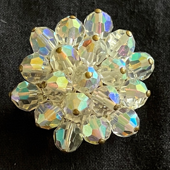 Aurora Borealis Brooch - Picture 1 of 11